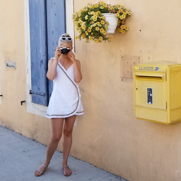 White Linen Wrap Dress / Beach Cover up